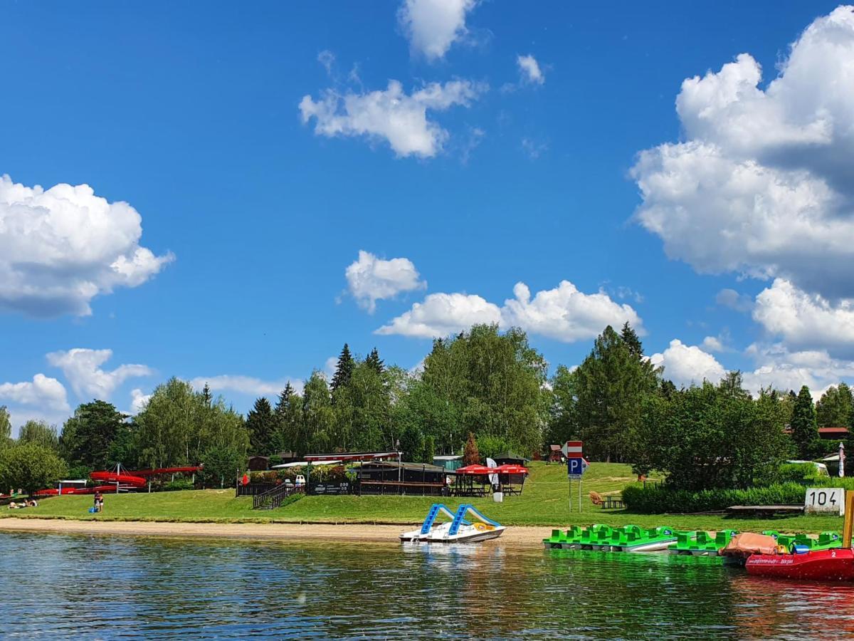 Juniorcamp Nova Zivohost Hotel Křečovice Buitenkant foto