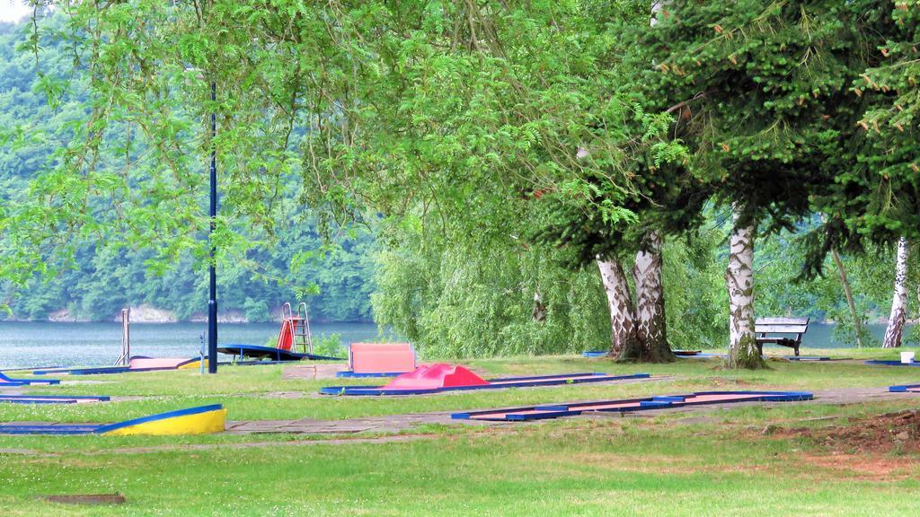 Juniorcamp Nova Zivohost Hotel Křečovice Buitenkant foto
