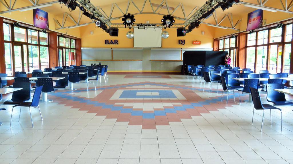 Juniorcamp Nova Zivohost Hotel Křečovice Buitenkant foto
