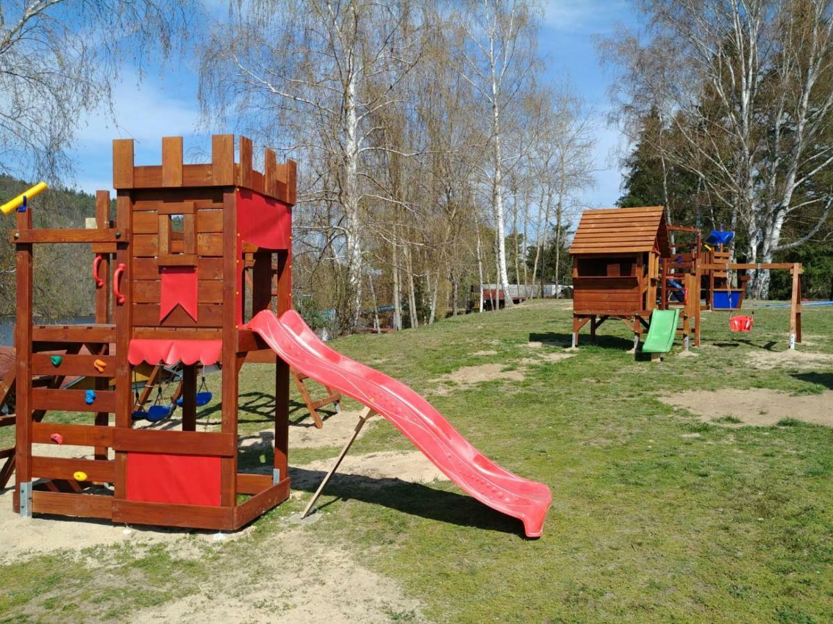 Juniorcamp Nova Zivohost Hotel Křečovice Buitenkant foto